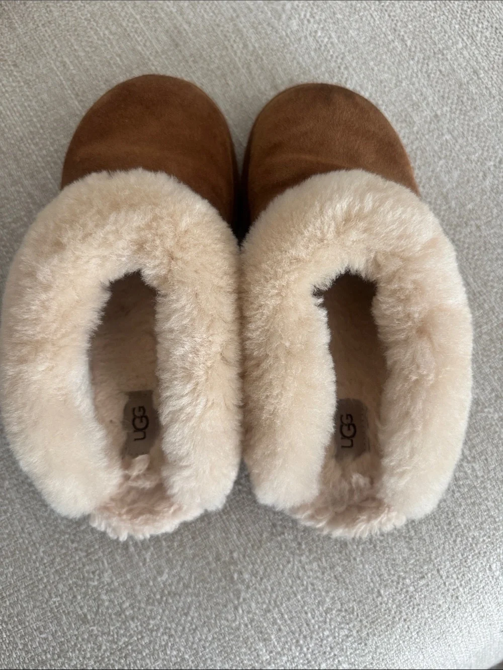 UGG Chestnut Brown Sheepskin Slipper Clog with Cream Fur Collar